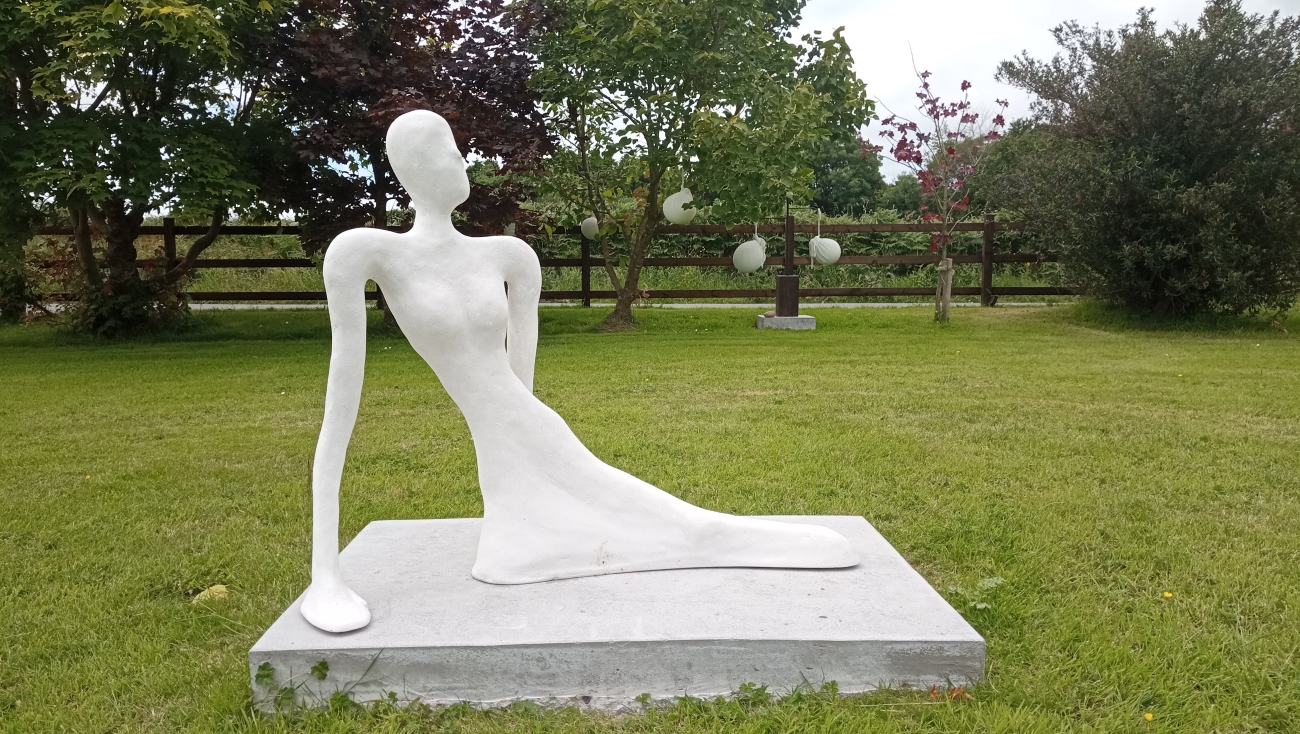 Buy Art Online – Paintings & Sculptures | Bottega Galleries – Handcrafted Modern Sculpture by Valeriu cazacevschi unique art gallery